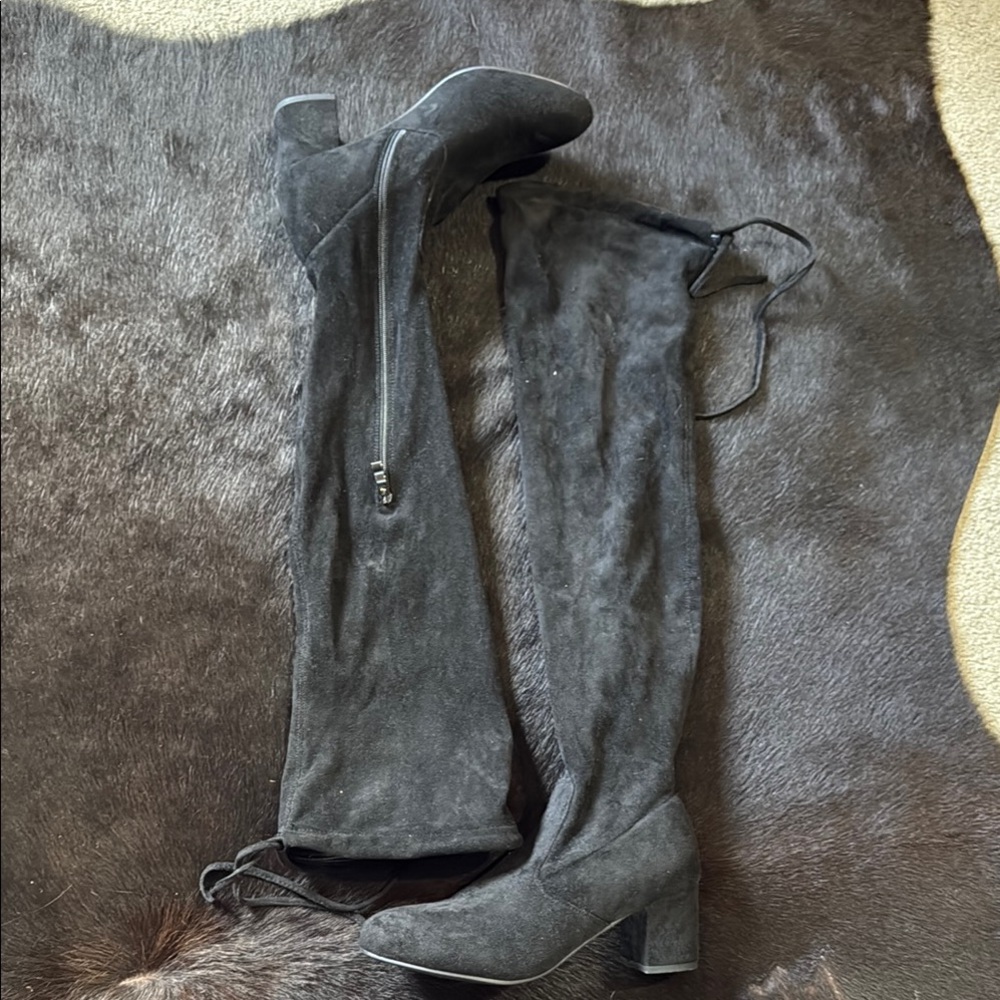 Shoe n tale Women's Black Suede Over-the-Knee Boots